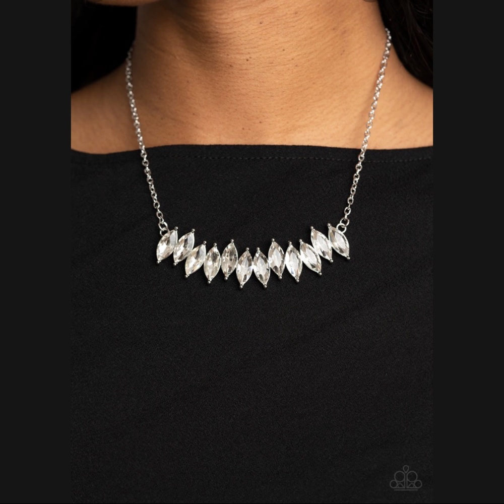 Paparazzi Icy Intensity Necklace and Earring Set